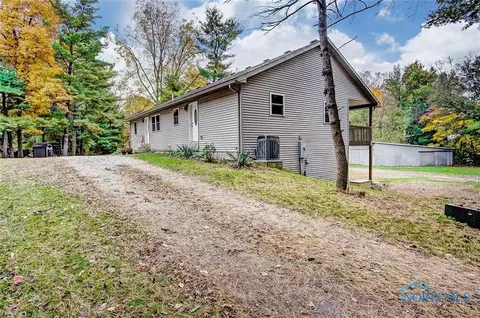 511 County Road 45, Bradner, OH 43406 photo 6