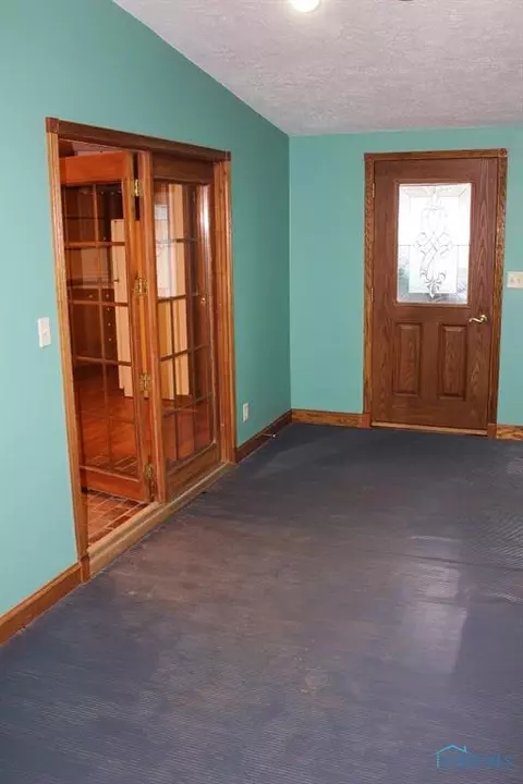 205 N Main St, Edon, OH 43518 photo 10
