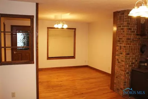 205 N Main St, Edon, OH 43518 photo 7