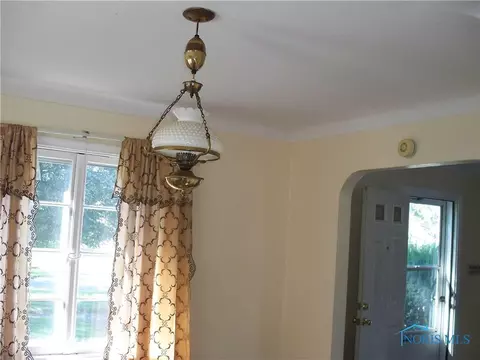 834 Cuthbert Rd, Toledo, OH 43607 photo 8