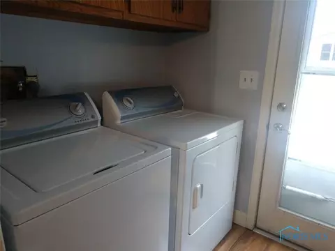 332 E John St, Maumee, OH 43537 photo 25