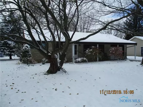 106 Short St, West Unity, OH 43570 photo 2