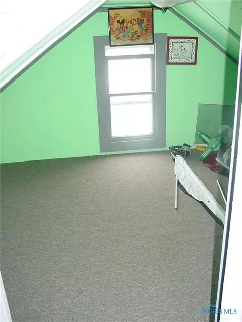 109 Baker St, Bryan, OH 43506 photo 3