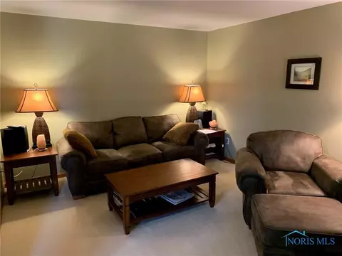 108 Shaffer Blvd, Bryan, OH 43506 photo 5