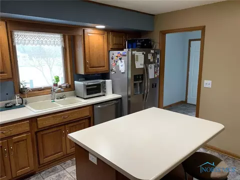 108 Shaffer Blvd, Bryan, OH 43506 photo 7