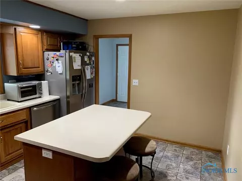 108 Shaffer Blvd, Bryan, OH 43506 photo 8