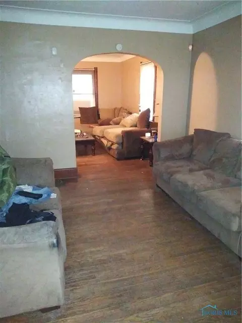 543 Everett St, Toledo, OH 43608 photo 4