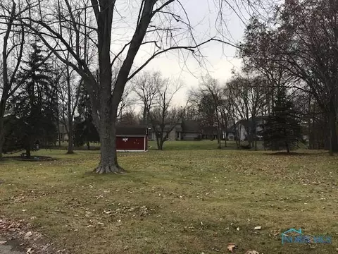 47 Deville Dr, Defiance, OH 43512 photo 2