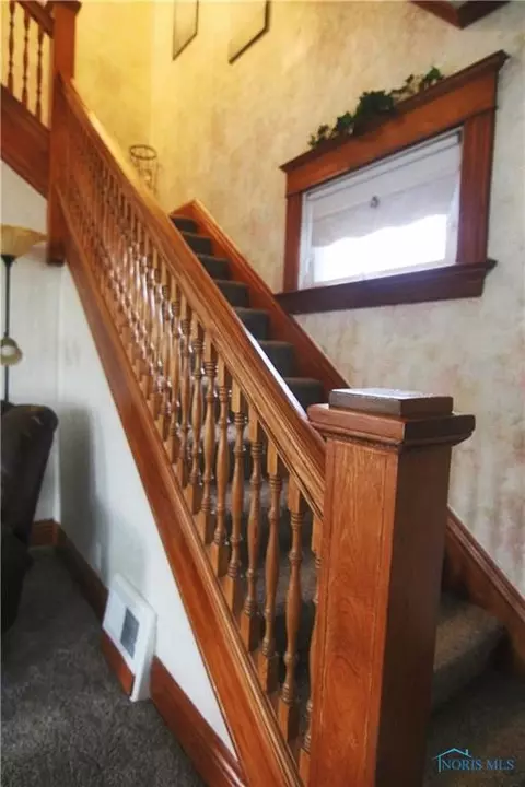 226 E William St, Maumee, OH 43537 photo 16