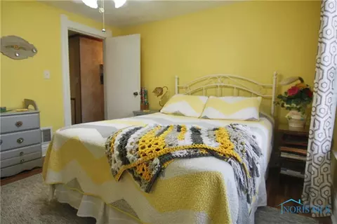 226 E William St, Maumee, OH 43537 photo 17