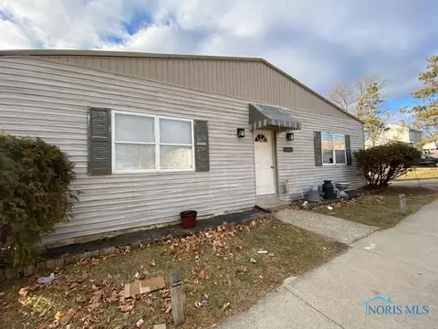 110 S High St, West Unity, OH 43570 photo 1