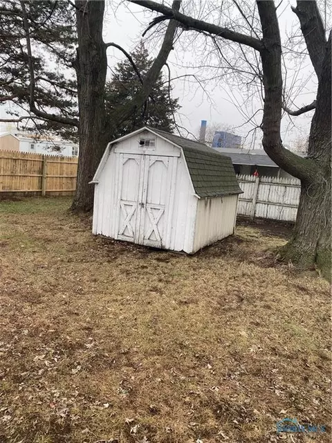 307 Jackson St, Delta, OH 43515 photo 5
