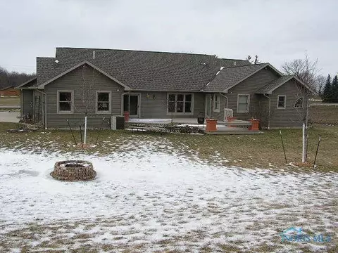 412 N Michigan St, Edon, OH 43518 photo 2