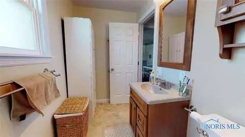 524 Ash St, Willard, OH 44890 photo 14