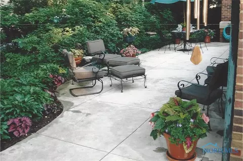 2128 Richmond Rd, Toledo, OH 43607 photo 33