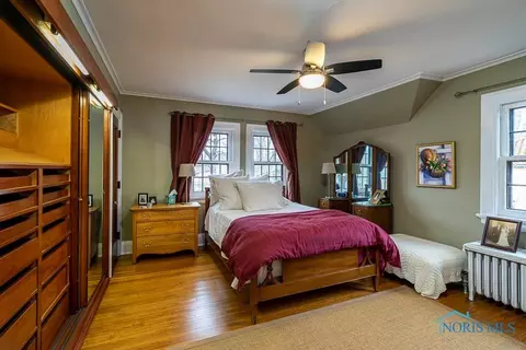 2128 Richmond Rd, Toledo, OH 43607 photo 24