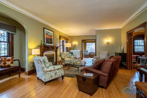 2128 Richmond Rd, Toledo, OH 43607 photo 6