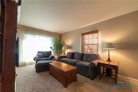 882 Maple Ln, Waterville, OH 43566 photo 12