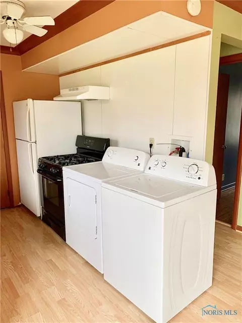 865 E High St, Bryan, OH 43506 photo 7