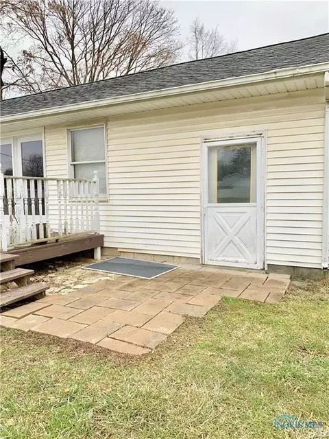 865 E High St, Bryan, OH 43506 photo 17