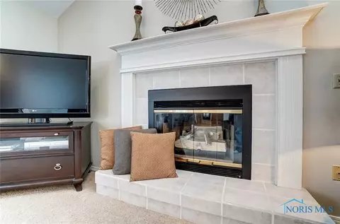 509 Thackeray Rd, Maumee, OH 43537 photo 11