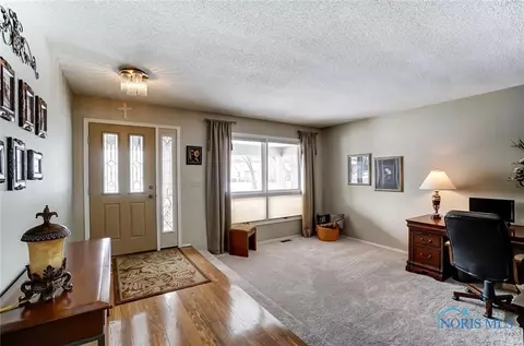 509 Thackeray Rd, Maumee, OH 43537 photo 20