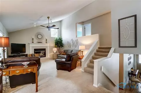 509 Thackeray Rd, Maumee, OH 43537 photo 9