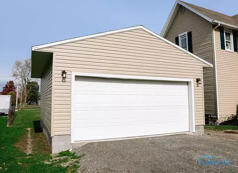 216 E Perrin Ave, Mccomb, OH 45858 photo 32
