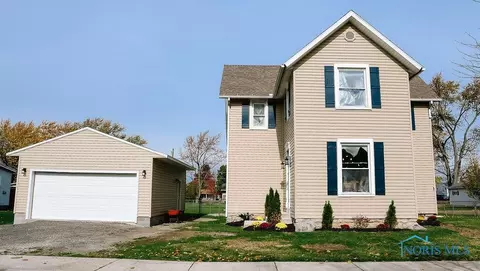 216 E Perrin Ave, Mccomb, OH 45858 photo 1