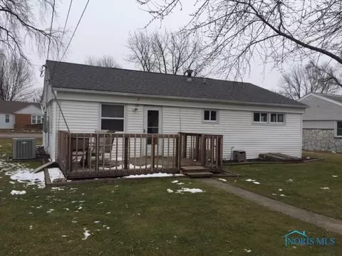 810 S Walnut St, Bryan, OH 43506 photo 11