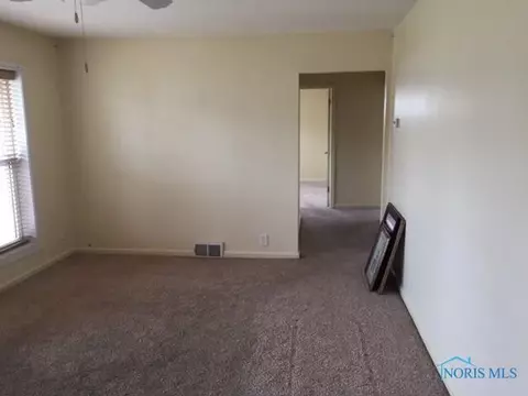 810 S Walnut St, Bryan, OH 43506 photo 7