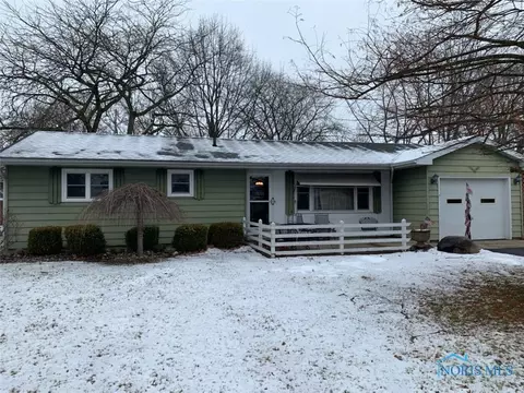 15187 E Mulberry, Bryan, OH 43506 photo 1