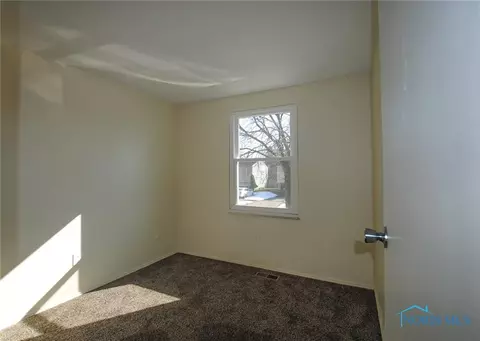 4226 Wickford Point Dr, Toledo, OH 43607 photo 15