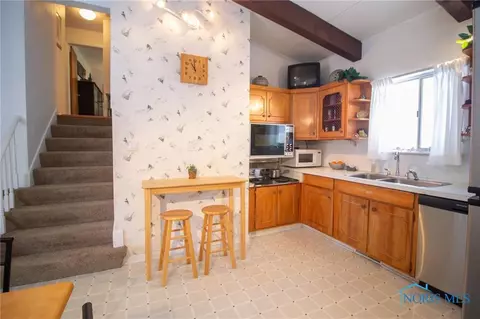 820 Phillips St, Maumee, OH 43537 photo 13