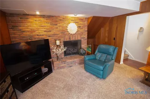 820 Phillips St, Maumee, OH 43537 photo 31
