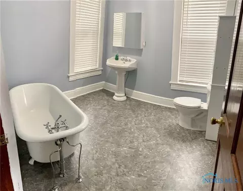 804 E Main St, Ottawa, OH 45875 photo 15
