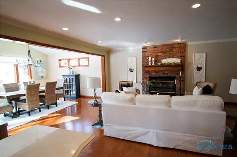 2229 Maple Tree Dr, Maumee, OH 43537 photo 29