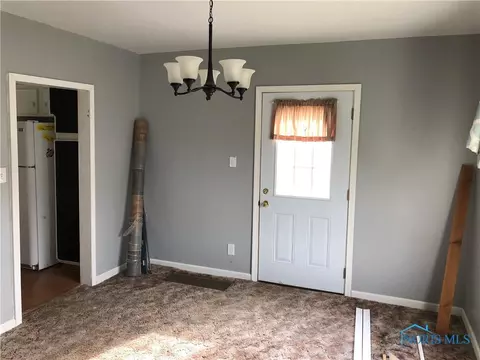 415 S Walnut St, Bryan, OH 43506 photo 6