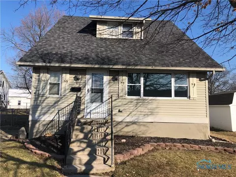 415 S Walnut St, Bryan, OH 43506 photo 1