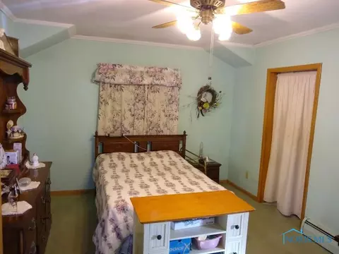 129 Oak St, Leipsic, OH 45856 photo 4