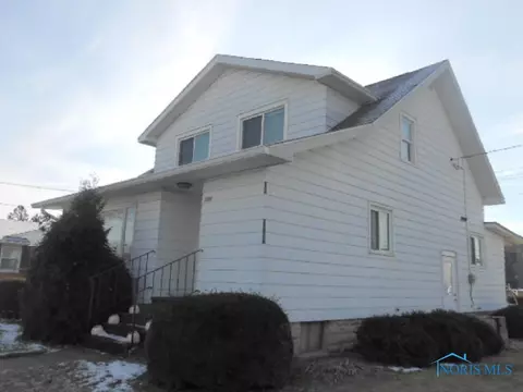 129 Oak St, Leipsic, OH 45856 photo 1