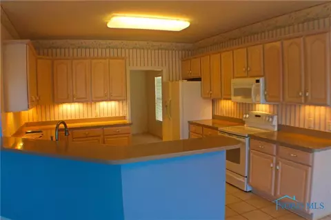 7262 Clipper Ct, Maumee, OH 43537 photo 13