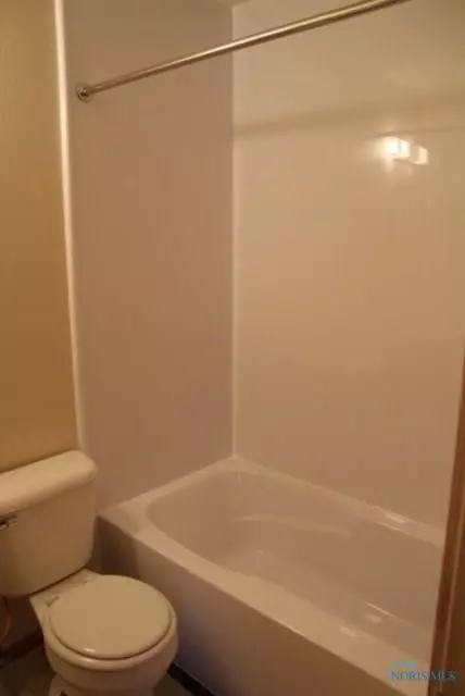 1023 Tecumseh St, Toledo, OH 43607 photo 7