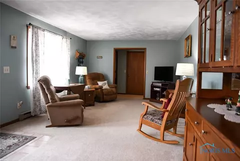 368 Pinebrook Ct, Mccomb, OH 45858 photo 11