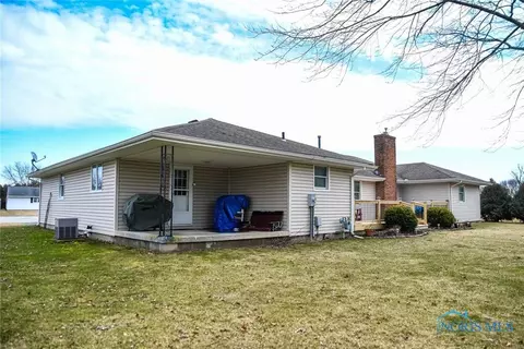 368 Pinebrook Ct, Mccomb, OH 45858 photo 5