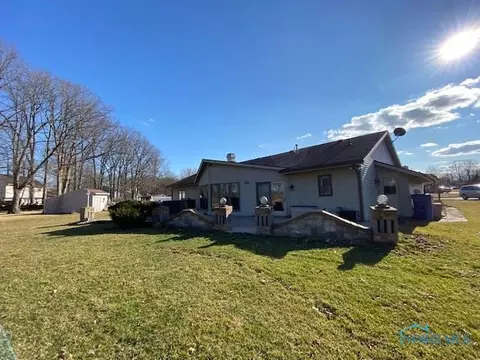 210 Brown Dr, Bryan, OH 43506 photo 24