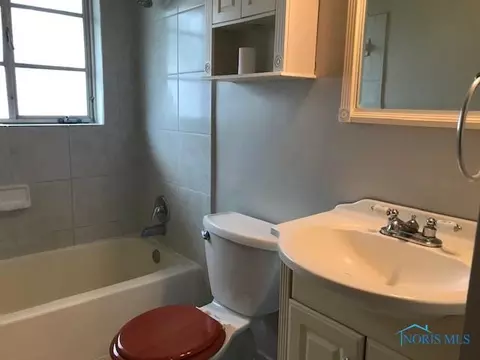802 Waverly Ave, Toledo, OH 43607 photo 6