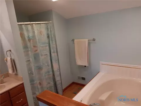 105 Hogan Ln, Bryan, OH 43506 photo 21