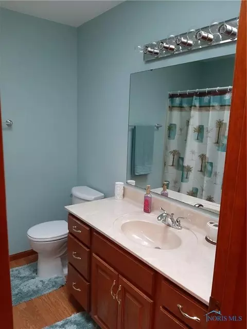 105 Hogan Ln, Bryan, OH 43506 photo 17
