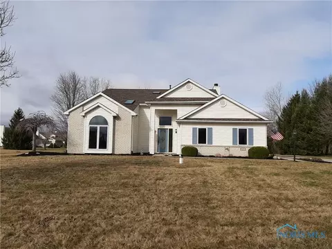 105 Hogan Ln, Bryan, OH 43506 photo 2